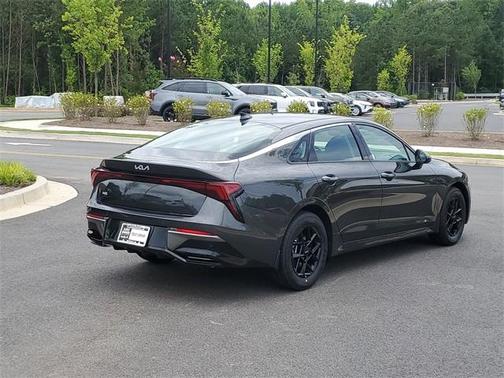 2025 Kia K5 LXS