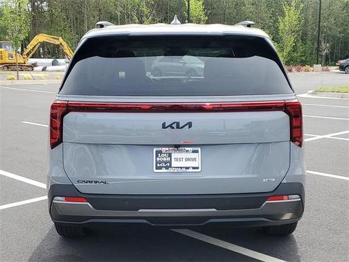 2025 Kia Carnival Hybrid SX