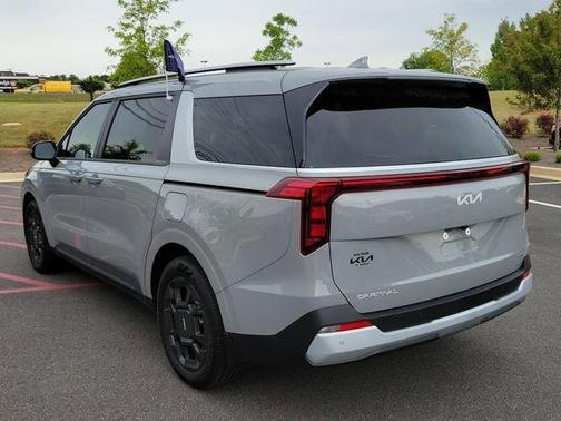 Ceramic Silver 2026 Kia Carnival Hybrid EX