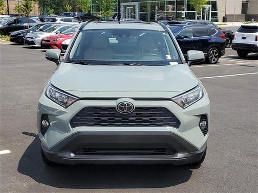 2020 Toyota RAV4 XLE Premium
