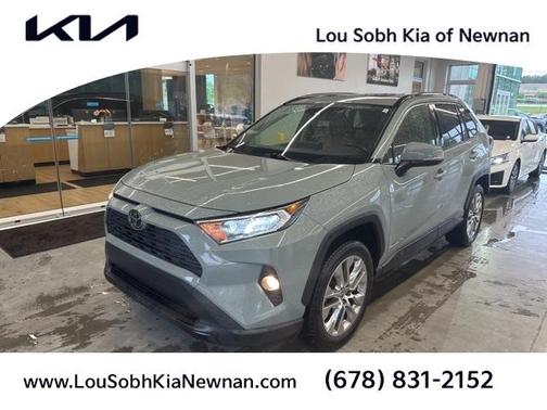 2020 Toyota RAV4 XLE Premium
