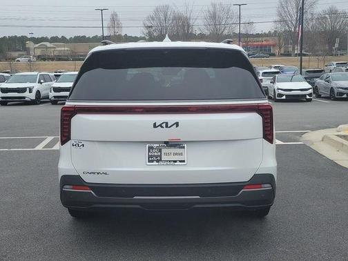 Snow White Pearl 2026 Kia Carnival SX Prestige