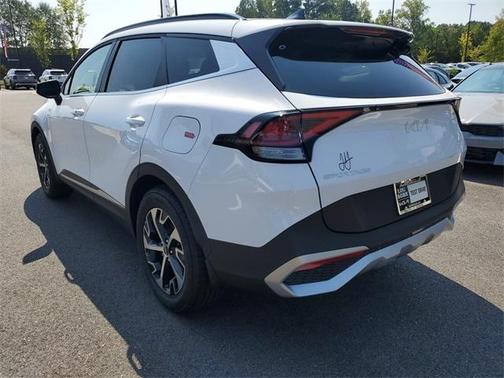 2025 Kia Sportage EX