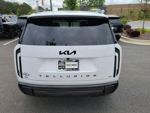 Glacial White Pearl 2027 Kia Telluride SX