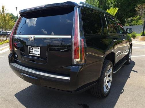 2020 Cadillac Escalade Luxury