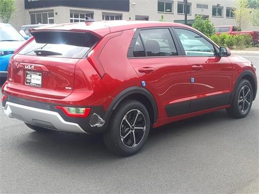 2025 Kia Niro LX
