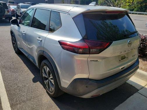 Brilliant Silver Metallic 2022 Nissan Rogue SV