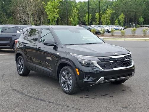 2025 Kia Seltos LX