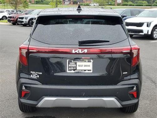 2025 Kia Seltos LX