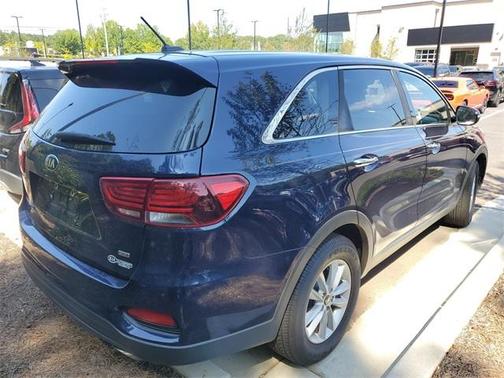 2020 Kia Sorento LX