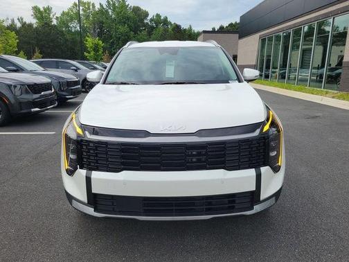 Snow White Pearl 2026 Kia Sportage Hybrid EX