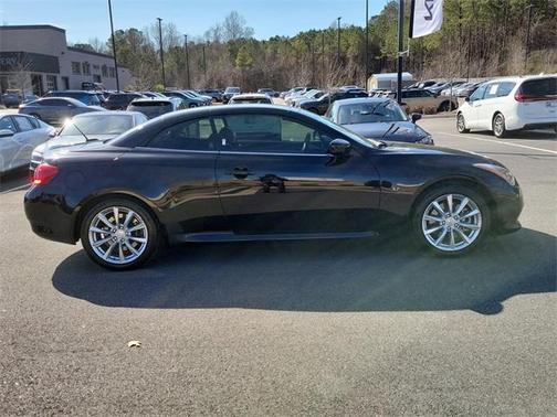 2014 INFINITI Q60 Base