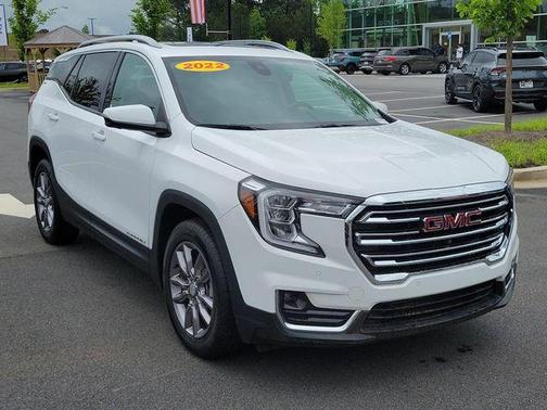 Summit White 2022 GMC Terrain SLT