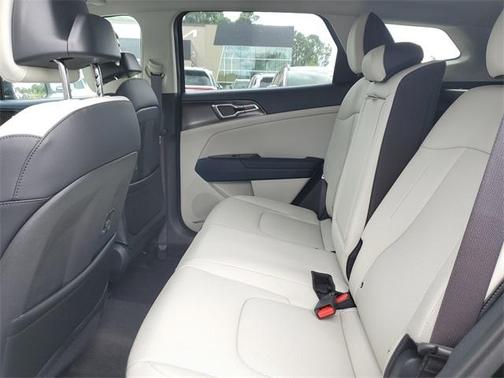 2025 Kia Sportage Hybrid EX