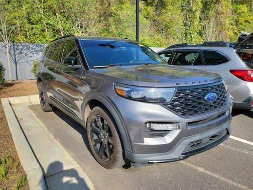 Carbonized Gray Metallic 2022 Ford Explorer ST-Line