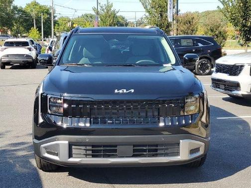 Aurora Black Pearl 2027 Kia Seltos EX