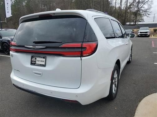 2021 Chrysler Pacifica Touring