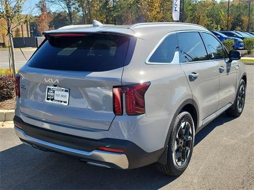 2026 Kia Sorento S