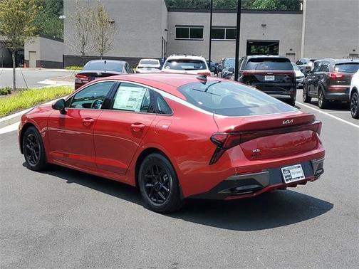 2025 Kia K5 LXS