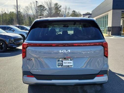 2026 Kia Carnival EX