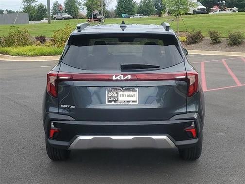 2025 Kia Seltos EX