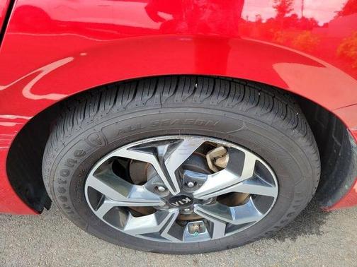Currant Red 2019 Kia Forte LXS