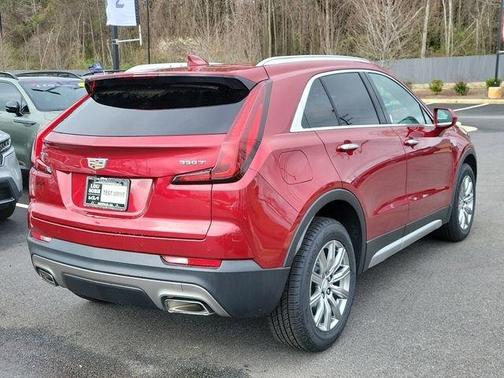 2020 Cadillac XT4 Premium Luxury