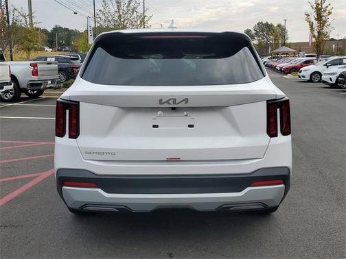 2026 Kia Sorento LX