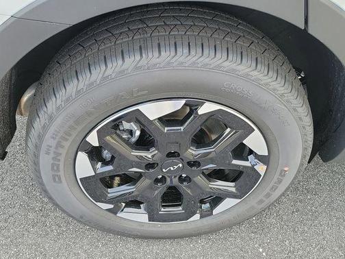 Ivory Silver 2026 Kia Sorento S