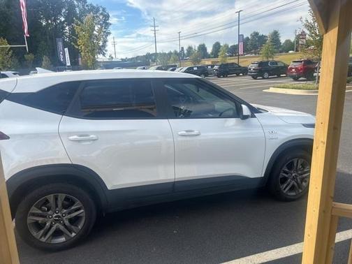 2022 Kia Seltos LX