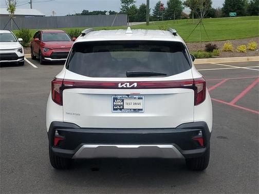 2025 Kia Seltos EX