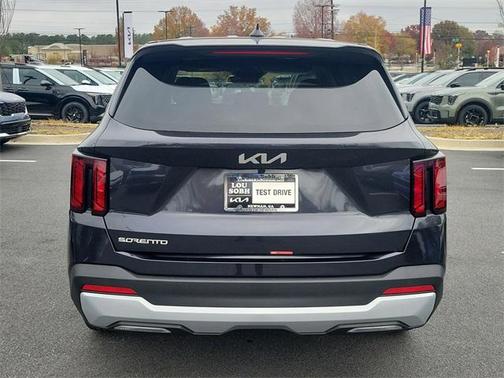 2026 Kia Sorento LX