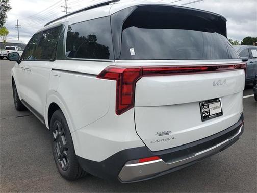 2026 Kia Carnival Hybrid SX