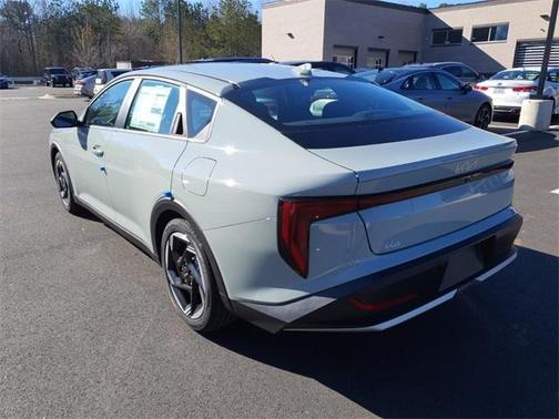 2025 Kia K4 EX