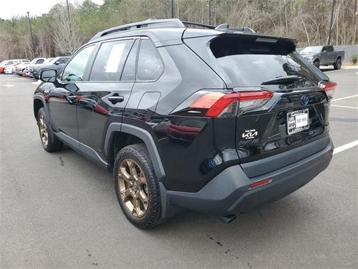 2023 Toyota RAV4 Hybrid Woodland Edition