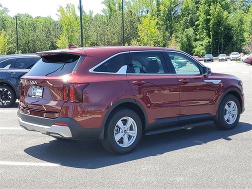 2025 Kia Sorento LX