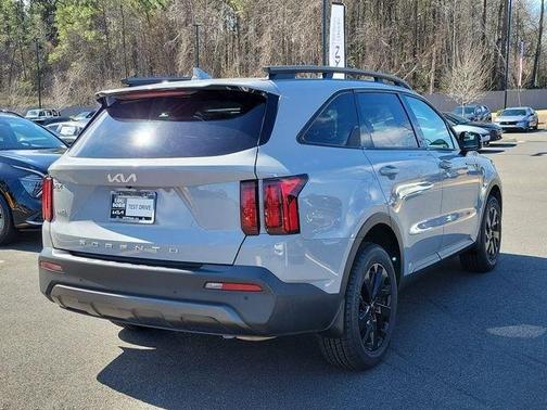 2022 Kia Sorento S