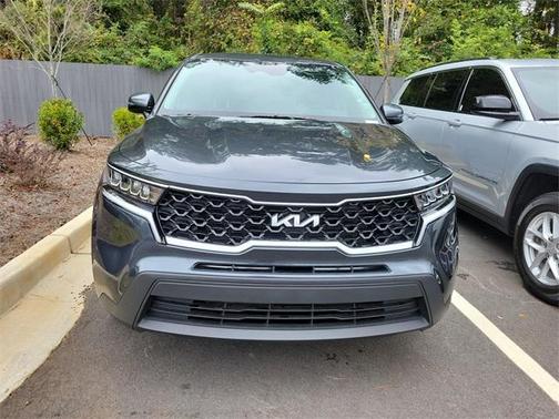 2022 Kia Sorento LX