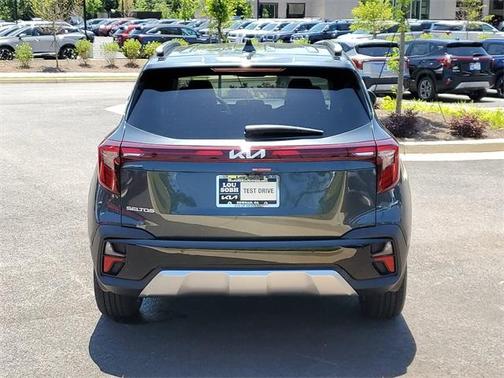 2025 Kia Seltos EX