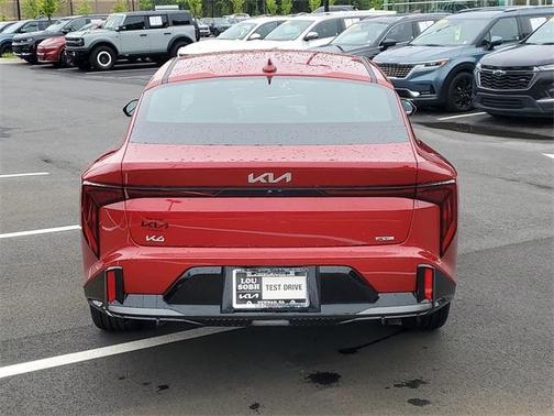 2025 Kia K4 GT-Line
