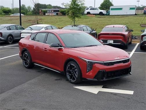 2025 Kia K4 GT-Line