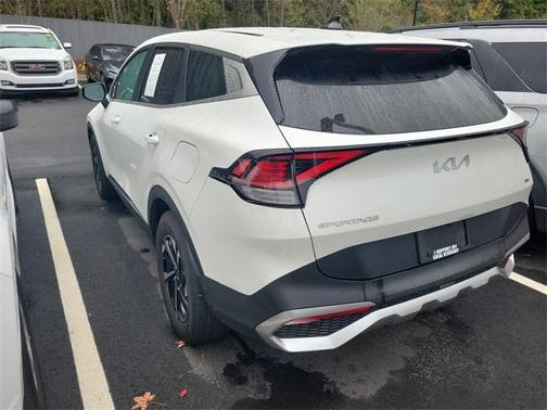 2023 Kia Sportage Hybrid LX