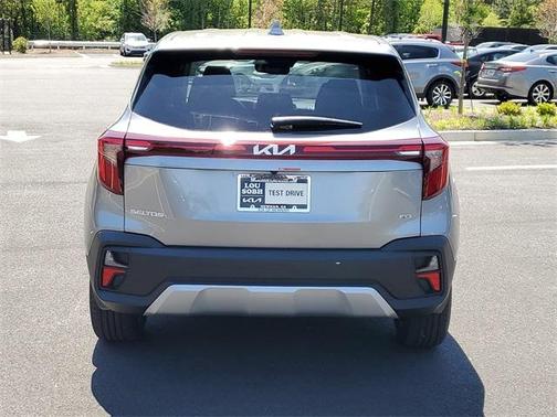 2025 Kia Seltos LX