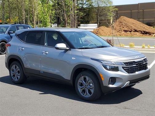 2025 Kia Seltos LX