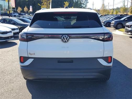 2024 Volkswagen ID.4 Pro