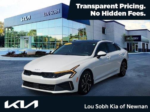Snow White Pearl 2025 Kia K5 EX