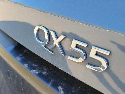 2022 INFINITI QX55 LUXE