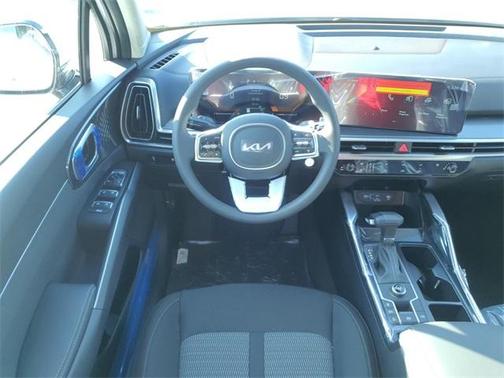 2025 Kia Sorento LX
