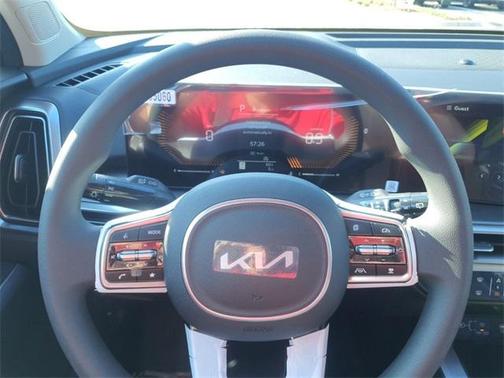 2025 Kia Sorento LX