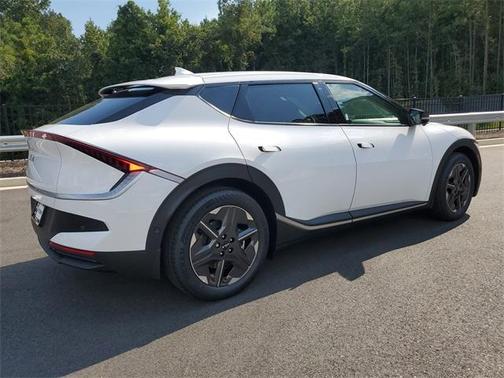 2025 Kia EV6 Light Long Range